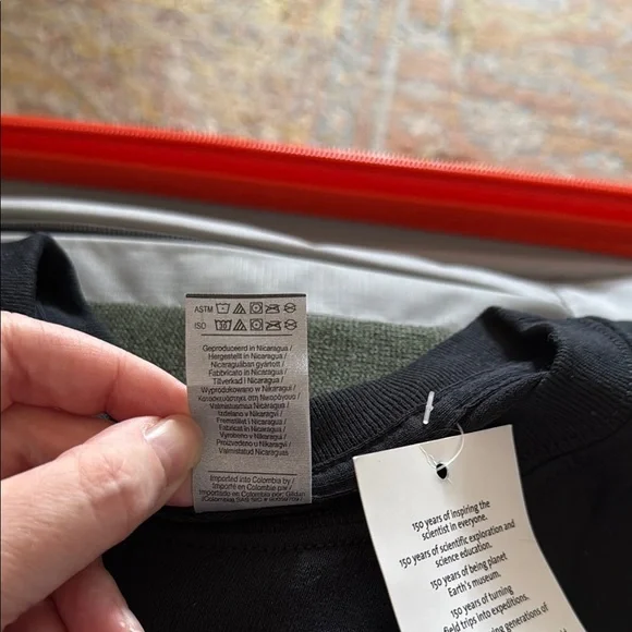 Black Dinosaur Graphic Adults T-Shirt - Picture 5 of 5